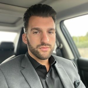 Meet your Posher, Vincent